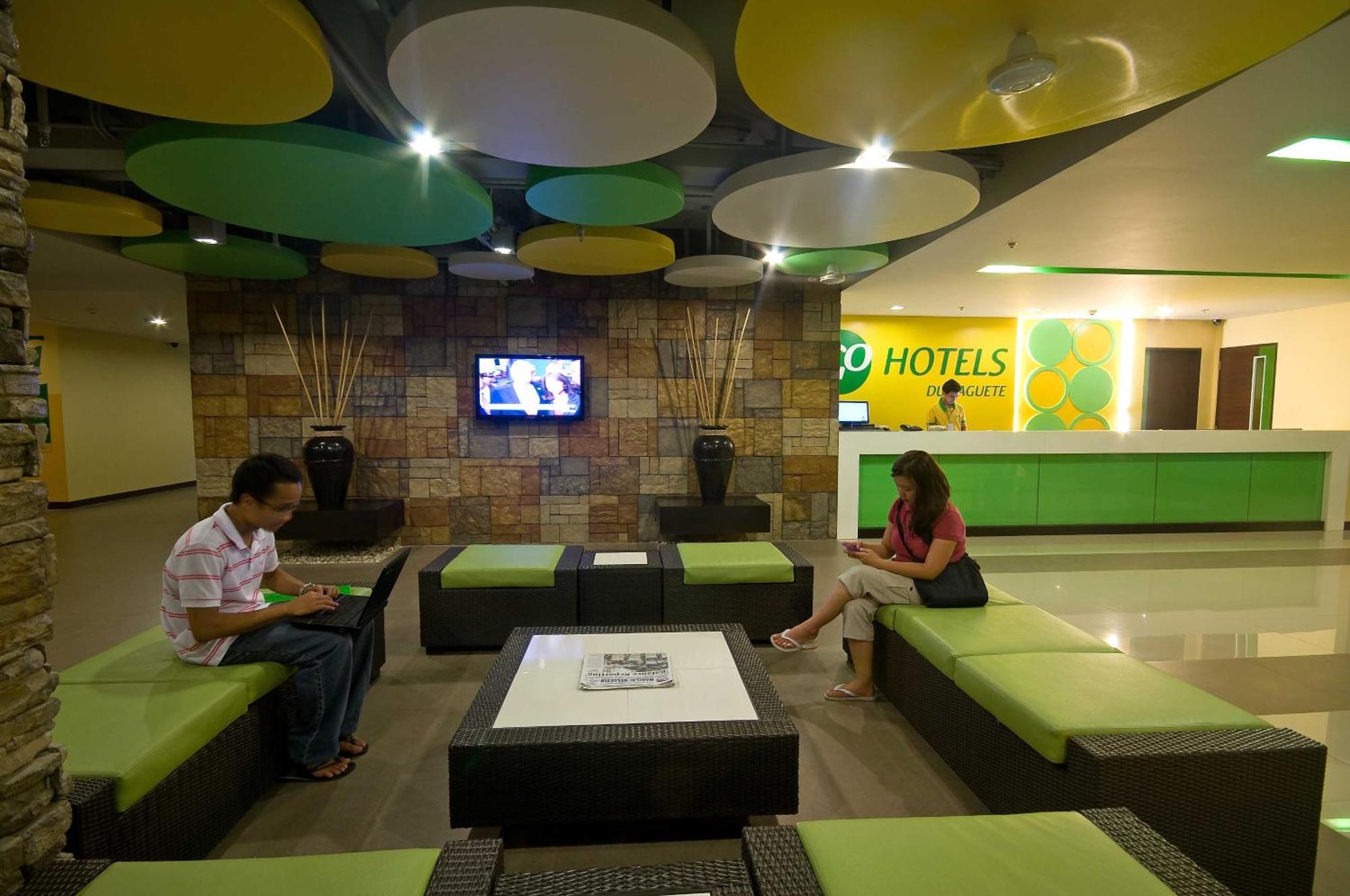 Go Hotels Dumaguete Dumaguete City Exteriör bild